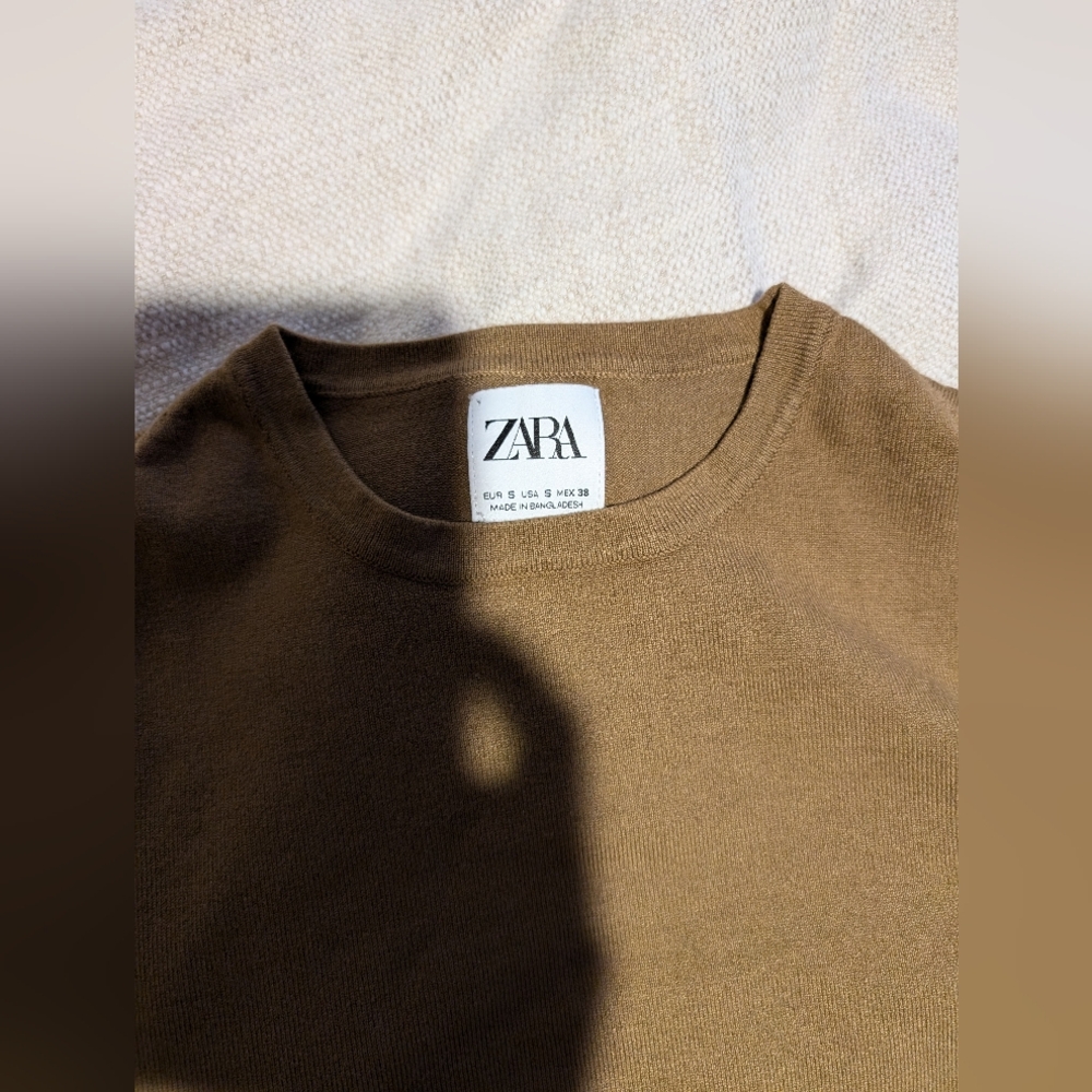 Zara Small Men's Tan Sweater